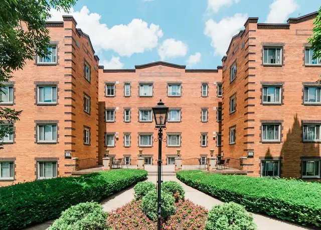 Photo of 44 Academy Ave, Pittsburgh, PA 15228