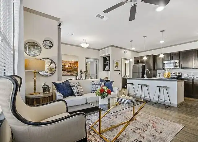 Property at Oakwood Crossing - 3210 Harvey Rd, College Station, TX, 77845, 1-2 bed, 1-2 bath, [object Object]