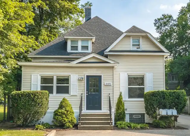 Property at 305 W Twelve Mile Rd Unit 1, Royal Oak, MI, 48073, 3 beds, 1 bath, [object Object]