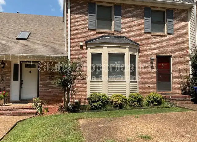 Property at 206 Hillsboro Cir, Florence, AL, 35630, 3 beds, 2 baths, [object Object]