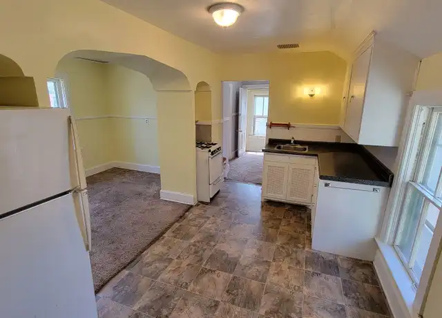 Property at 713 McClellan St Unit C, Wausau, WI, 54403, 3 beds, 1 bath, [object Object]