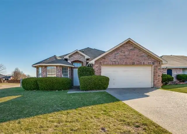 Property at 1500 Yellowbird Ct, Desoto, TX, 75115, 3 beds, 2 baths, [object Object]