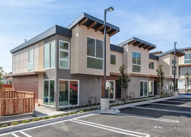 Property at Civic Center Villas - 810 Phillips St, Vista, CA, 92081, 2 beds, 2.5 baths, [object Object]