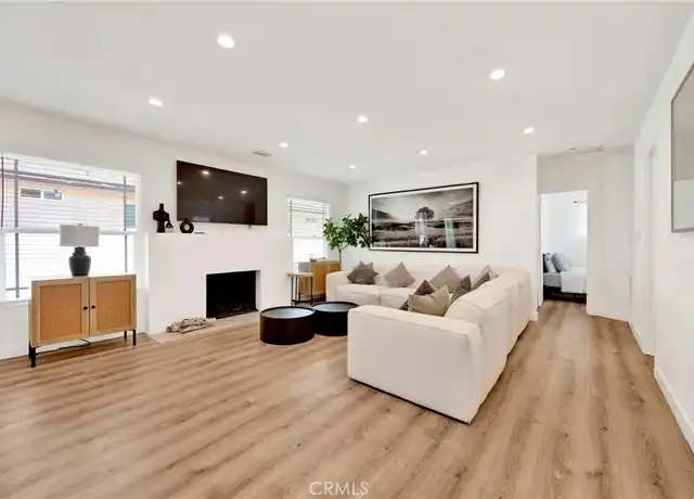 Property at 10725 Genesta Ave, Granada Hills, CA, 91344, 2 beds, 1.5 baths, [object Object]