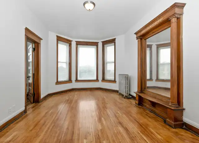 Property at 5116 S Indiana Ave Unit 5118 83R, Chicago, IL, 60615, 1 bed, 1 bath, [object Object]