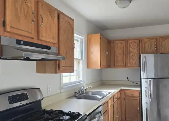 Property at 1750 Rosser Ave, Waynesboro, VA, 22980, 3 beds, 1.5 baths, [object Object]