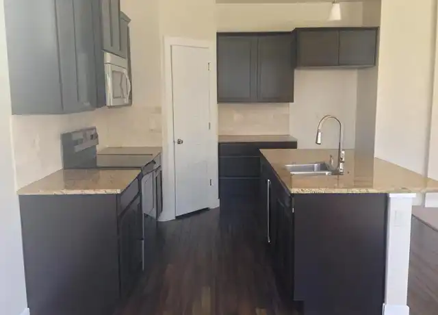 Property at 4395 S Cruzatte Ln, Boise, ID, 83716, 3 beds, 2 baths, [object Object]