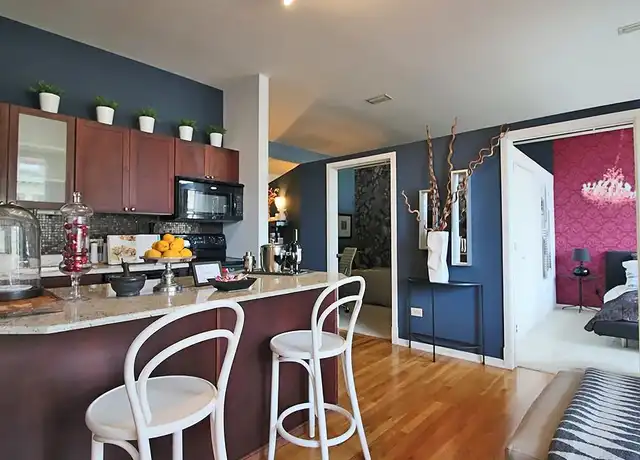 Property at 343 S Dearborn St Unit 2-1, Chicago, IL, 60604, 2 beds, 1 bath, [object Object]