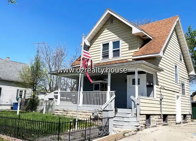 Property at 1519 Vinal St, Toledo, OH, 43605, 3 beds, 2 baths, [object Object]