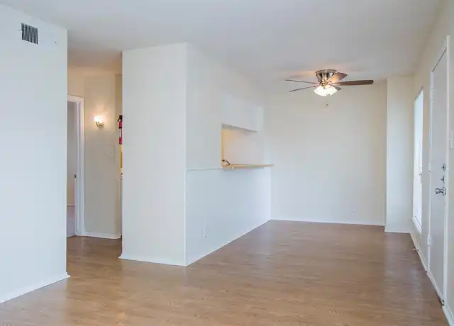 Property at 1401 Kipling St Unit 11, Houston, TX, 77006, 2 beds, 1 bath, [object Object]