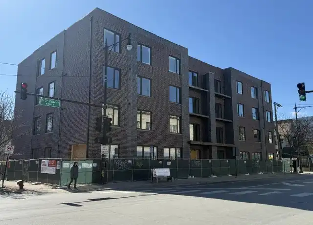 Property at 6350 N Glenwood Ave, Chicago, IL, 60660, 4 beds, 2 baths, [object Object]