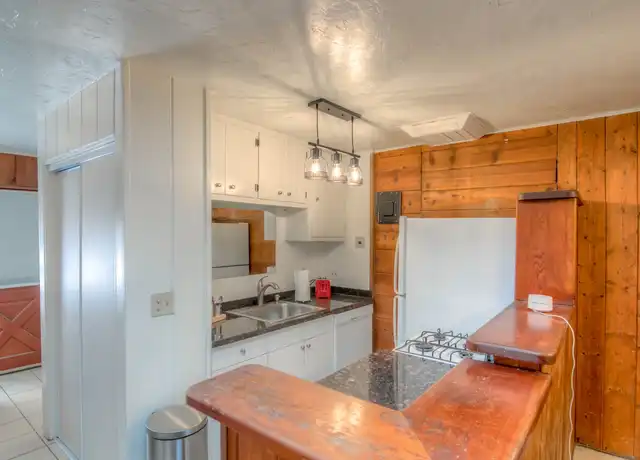 Property at 2619 E Prince Rd Unit B, Tucson, AZ, 85716, 1 bed, 1 bath, [object Object]