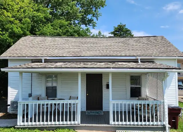 Property at 261 Gill St, Alcoa, TN, 37701, 1 bed, 1 bath, [object Object]