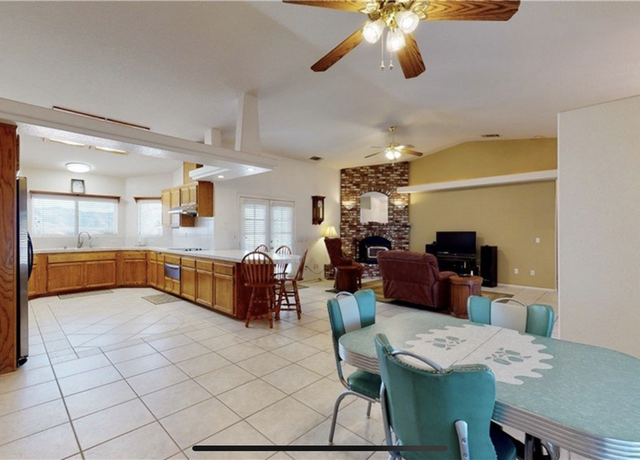 Photo of 17605 Ranchero Rd, Hesperia, CA 92345