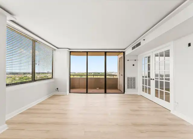 Property at 3525 Sage Rd #1216, Houston, TX, 77056, 2 beds, 2 baths, [object Object]