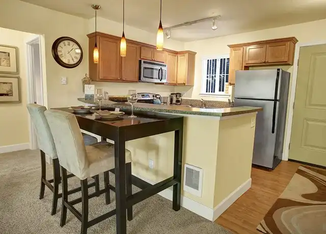 Property at Regency Woods - 1650 Eagle Ridge Dr S, Renton, WA, 98055, 1 bed, 1 bath, [object Object]