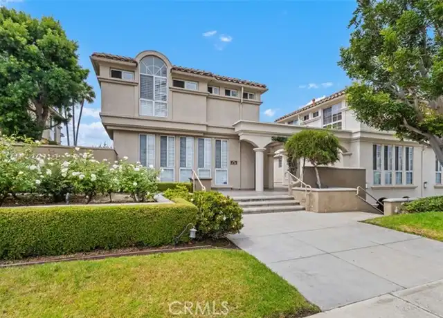 Property at 2101 E 15th St #7, Newport Beach, CA, 92663, 2 beds, 1.5 baths, [object Object]