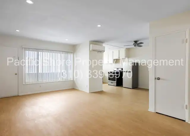Property at 11663 Gorham Ave Unit 8, Los Angeles, CA, 90049, 1 bed, 1 bath, [object Object]