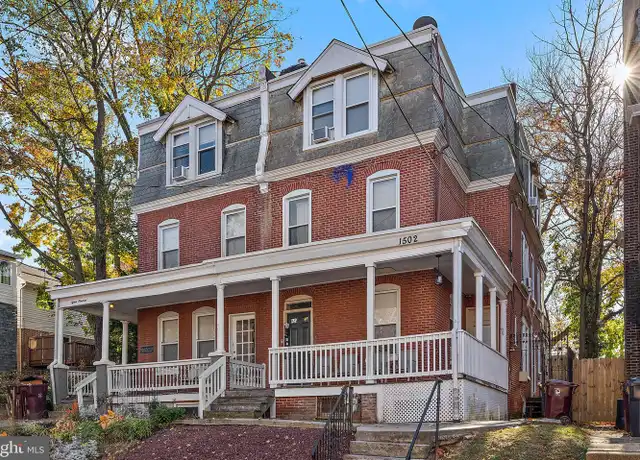 Property at 1502 W 14th St Unit 1, Wilmington, DE, 19806, 2 beds, 1 bath, [object Object]