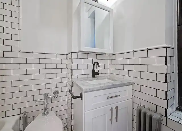 Property at 127 W 82nd St Unit 2B, New York, NY, 10024, 1 bed, 1 bath, [object Object]