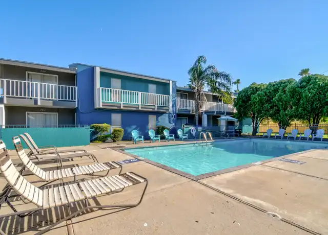 Property at Bay Bluff Apartments - 10333 Compton Rd, Corpus Christi, TX, 78418, 2 beds, 1 bath, [object Object]