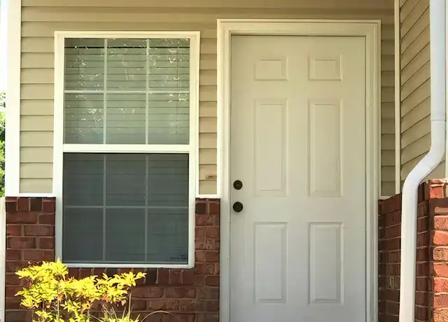 Property at 216 Johnson Ct, Crestview, FL, 32536, 3 beds, 2.5 baths, [object Object]