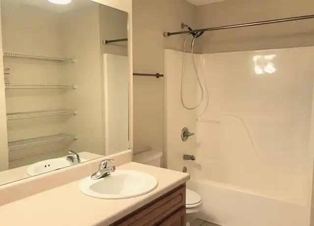 Property at 216 Johnson Ct, Crestview, FL, 32536, 3 beds, 2.5 baths, [object Object]