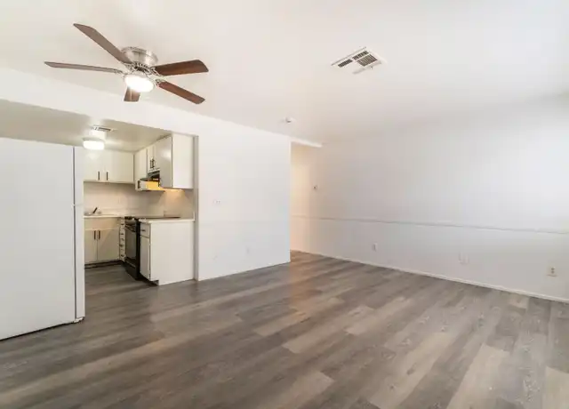 Property at 4721 Cessna Ave Unit 2, Las Vegas, NV, 89115, 1 bed, 1 bath, [object Object]