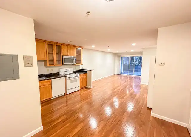 Property at 9700 Mountain Blvd Apt 2, Oakland, CA, 94605, 2 beds, 2 baths, [object Object]
