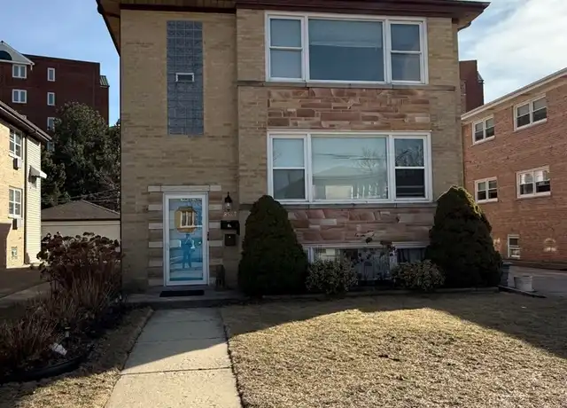Property at 8527 W Berwyn Ave Unit 2, Chicago, IL, 60656, 3 beds, 1.5 baths, [object Object]