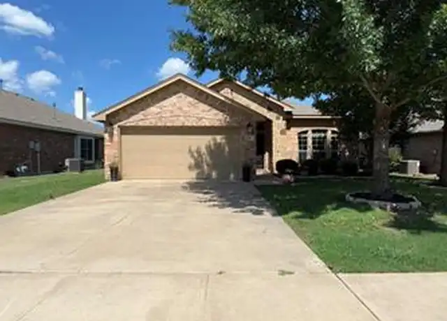 Property at 221 Spring Hollow Dr, Fort Worth, TX, 76131, 4 beds, 2 baths, [object Object]