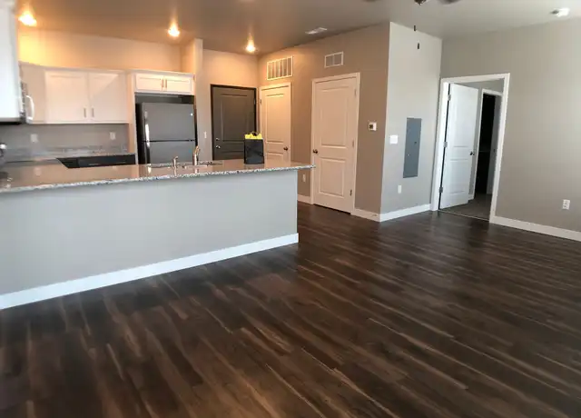 Property at 225 E Prentiss St, Iowa City, IA, 52240, 2 beds, 2 baths, [object Object]