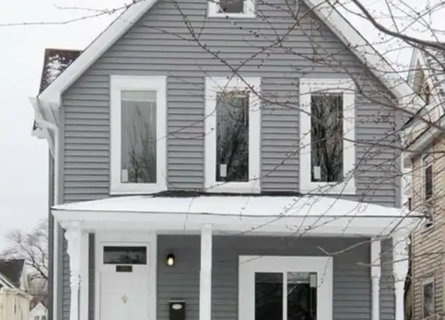 Property at 782 Edmund Ave W Unit 1, St Paul, MN, 55104, 2 beds, 1 bath, [object Object]