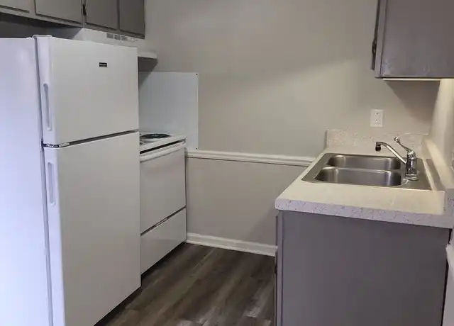 Property at 5785 Hickory Knoll Dr Unit 5785-1, Winston-Salem, NC, 27106, 1 bed, 1 bath, [object Object]