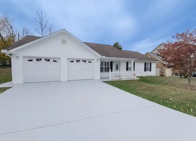Property at 7831 Wisdom Ln, Knoxville, TN, 37938, 3 beds, 2 baths, [object Object]