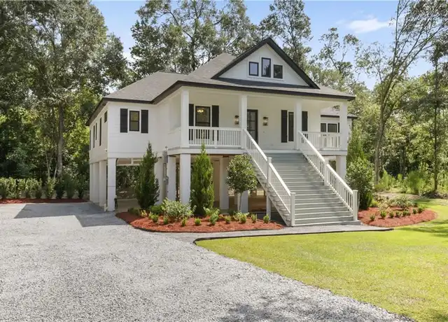 Property at 814 W 19th Ave, Covington, LA, 70433, 4 beds, 3 baths, [object Object]