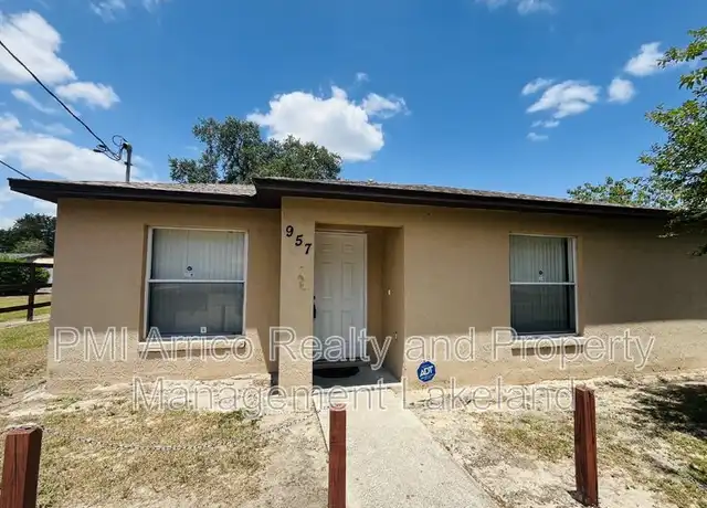 Property at 957 Schoolhouse Rd, Lakeland, FL, 33813, 2 beds, 2 baths, [object Object]