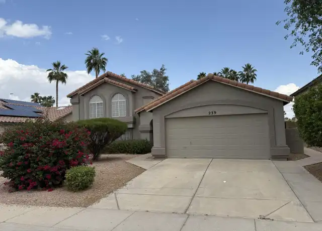 Property at 239 N Westport Dr, Gilbert, AZ, 85234, 5 beds, 3 baths, [object Object]