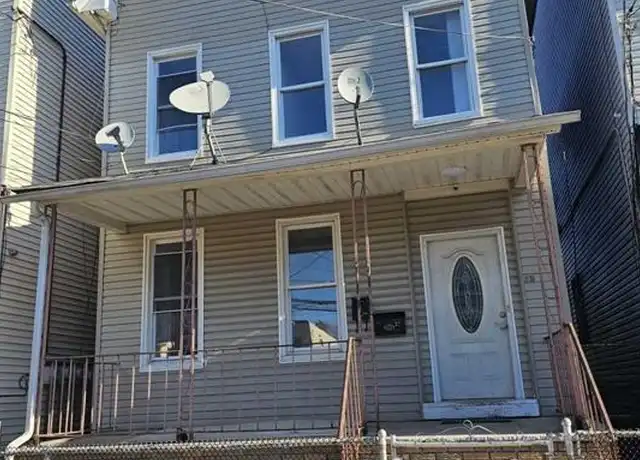 Property at 231 Clark Pl Unit 2, Elizabeth, NJ, 07206, 3 beds, 1 bath, [object Object]