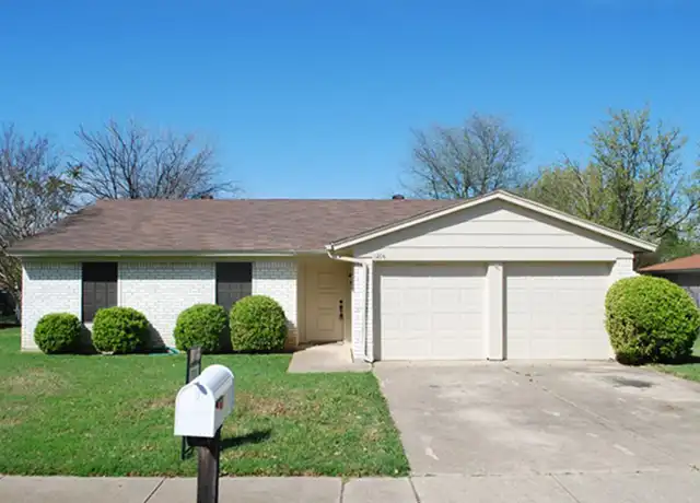 Property at 1204 Celeste St, Crowley, TX, 76036, 3 beds, 2 baths, [object Object]