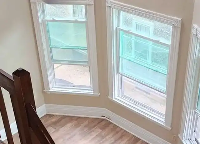 Property at 354 W 7th St Unit 5, Erie, PA, 16502, 1 bed, 1 bath, [object Object]