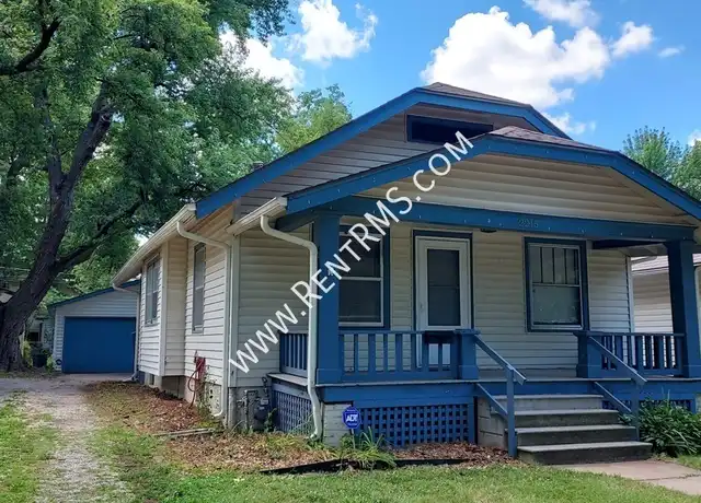 Property at 2215 SW Kenilworth Ct, Topeka, KS, 66606, 3 beds, 1 bath, [object Object]