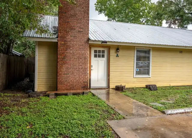 Property at 121 Nance St Unit A, San Marcos, TX, 78666, 3 beds, 2 baths, [object Object]