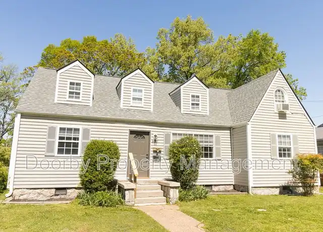 Property at 409 Derby St Unit A, Chattanooga, TN, 37404, 3 beds, 1 bath, [object Object]