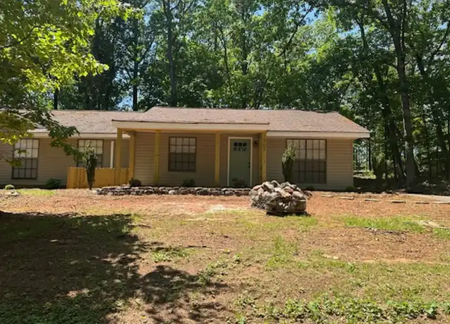 Property at 100 Timber Ridge Ln, Seneca, SC, 29678, 2 beds, 1 bath, [object Object]