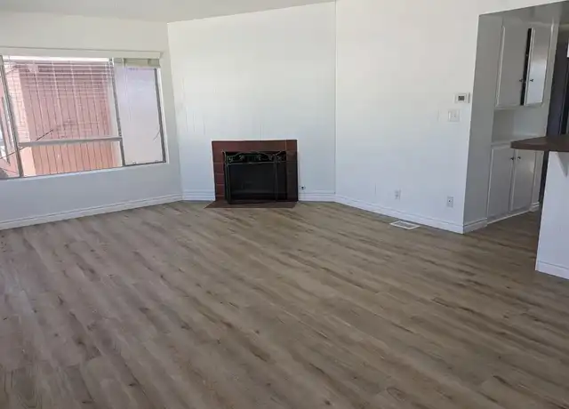 Property at 325 10th Pl, Manhattan Beach, CA, 90266, 3 beds, 2 baths, [object Object]