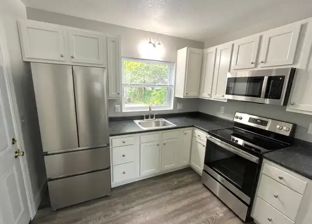 Property at 444 W 5th St Unit 1, Erie, PA, 16507, 1 bed, 1 bath, [object Object]