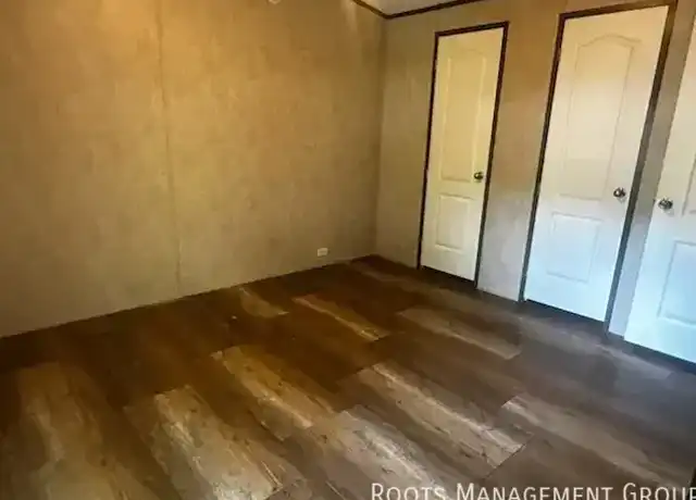 Property at 1921 NW Wilcox Ct Unit 1921, Topeka, KS, 66608, 3 beds, 2 baths, [object Object]