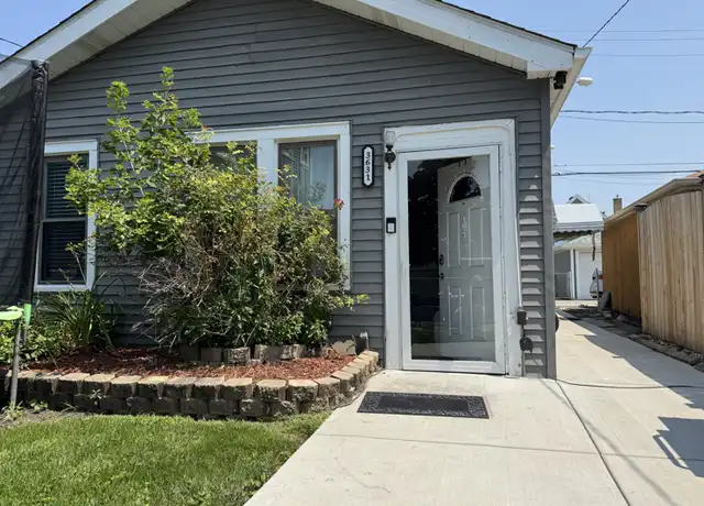 Property at 3631 S 55th Ct, Cicero, IL, 60804, 2 beds, 1 bath, [object Object]