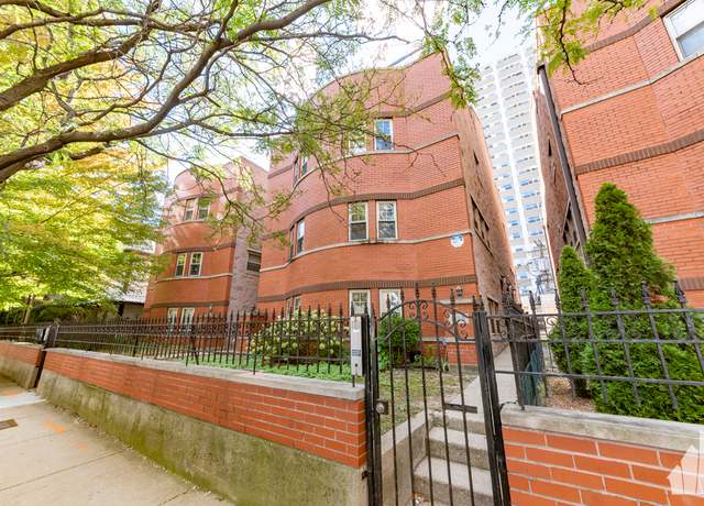 Photo of 925 W Lawrence Ave Unit F, Chicago, IL 60640